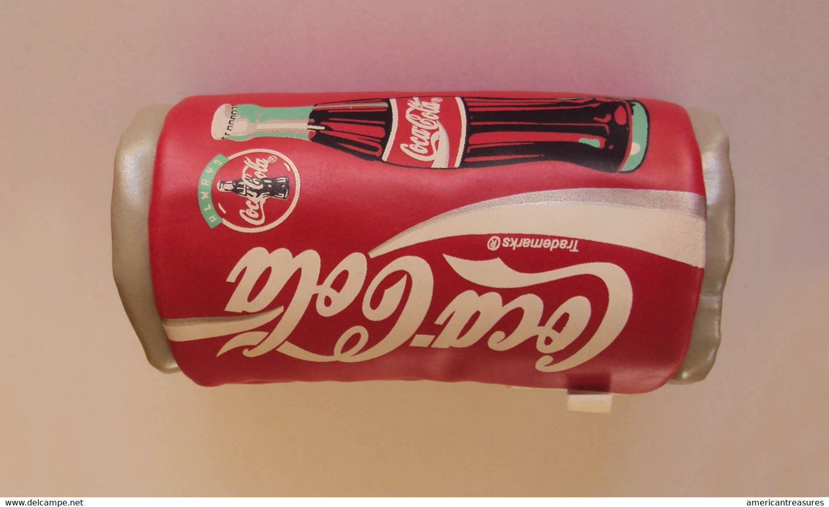 USA 1993 Coca-Cola Small Bean Bag - Distributed By Play-by-Play - With Tag - Andere & Zonder Classificatie