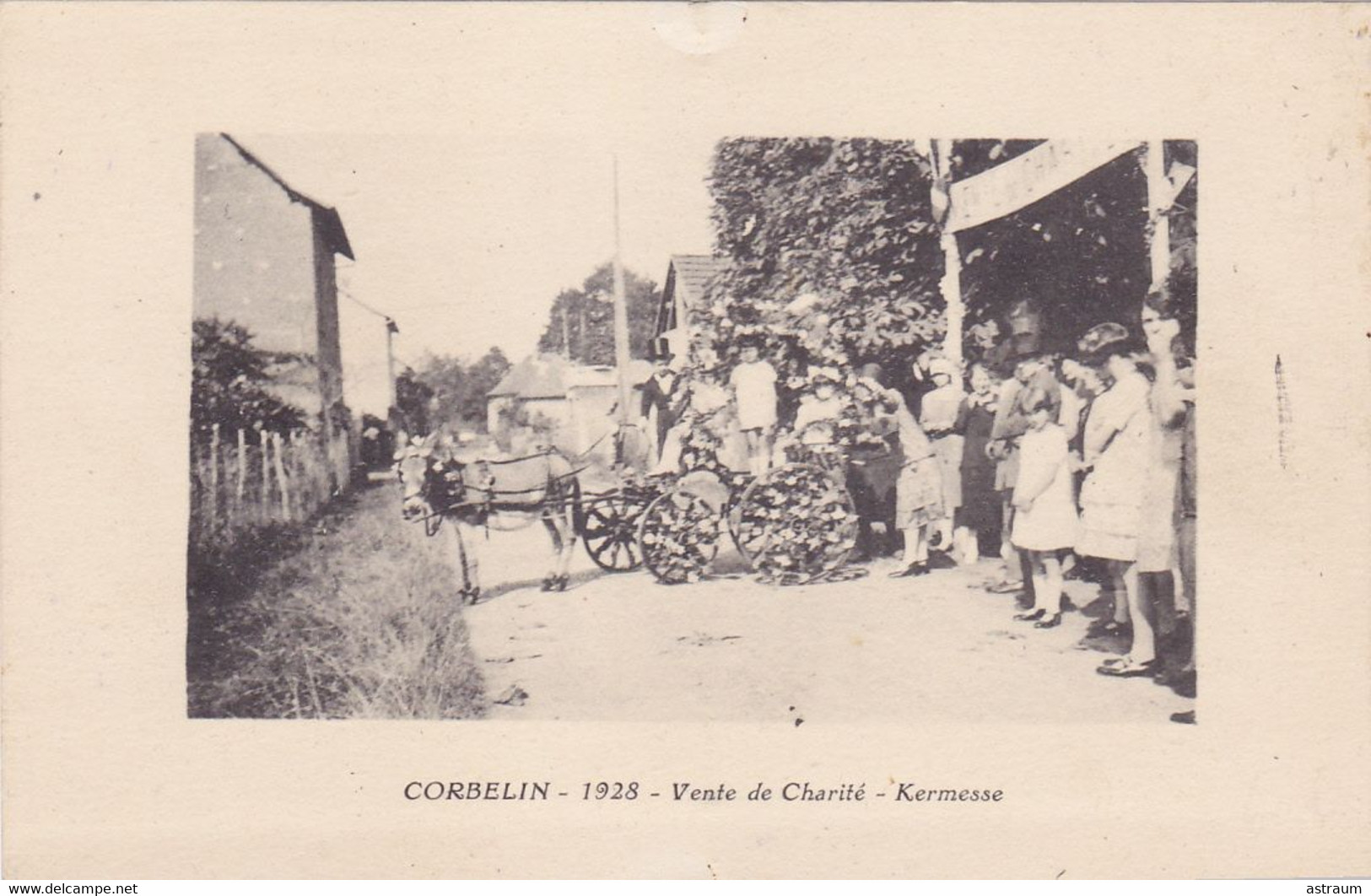 Cpa - 38 - Corbelin -- Animée - Vente De Charité 1928 - Kermesse Attelage D'ane  - - Corbelin