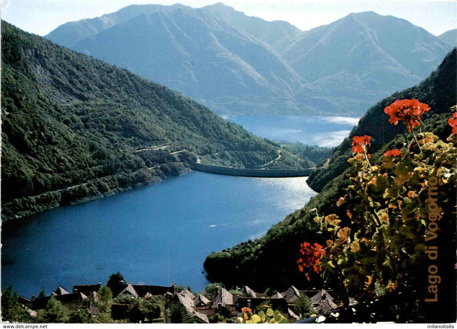 Lago Di Vogorno - Mergoscia (8756) * 12. 9. 2001 - Mergoscia