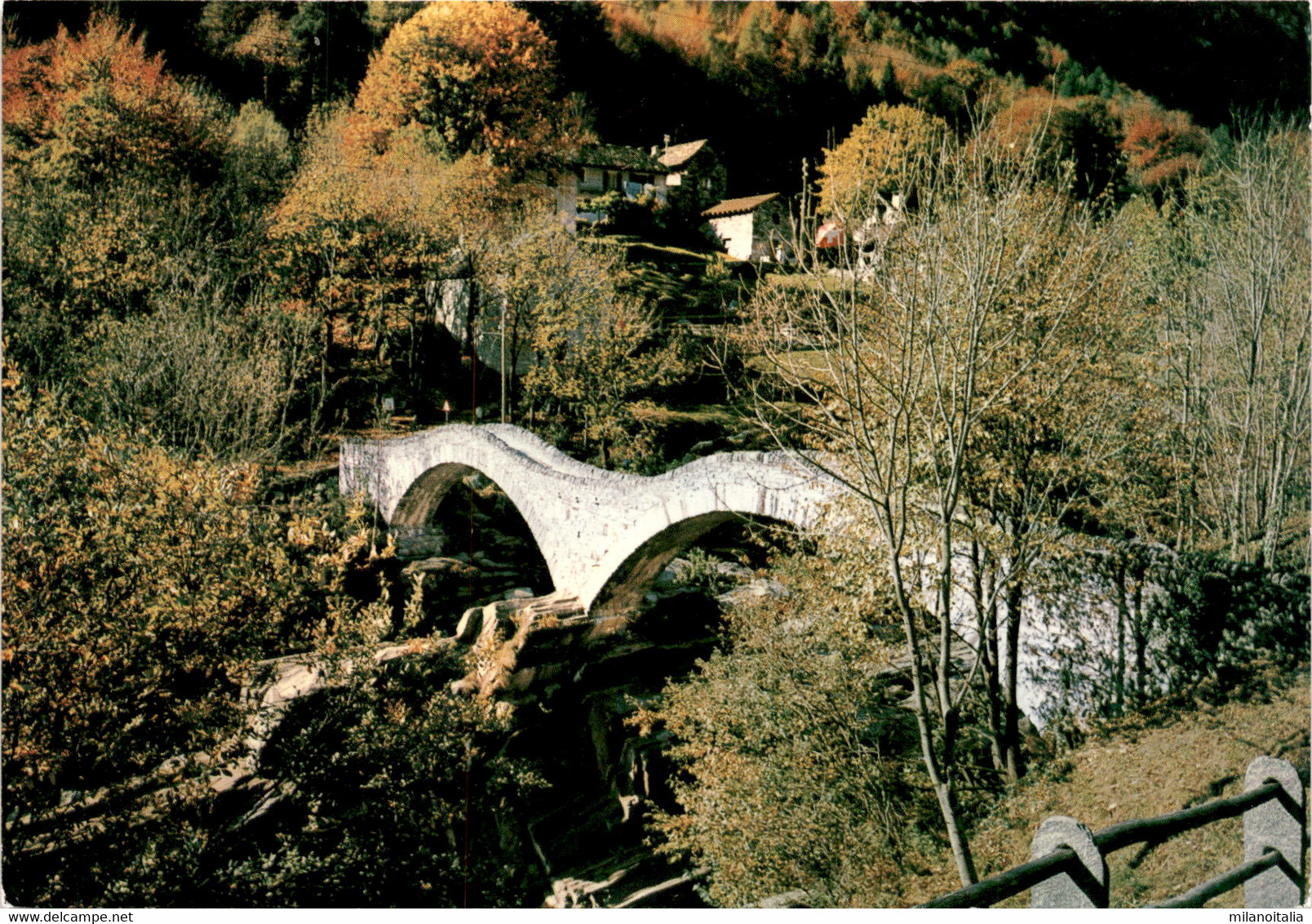 Ponte Dei Salti - Lavertezzo - Valle Verzasca (1089) - Lavertezzo 