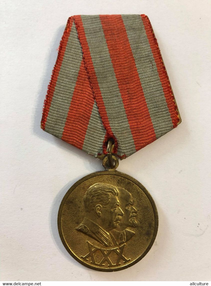 STALIN LENIN MEDAL 30 YEARS OF URSS ARMY  Original Medal - Russie