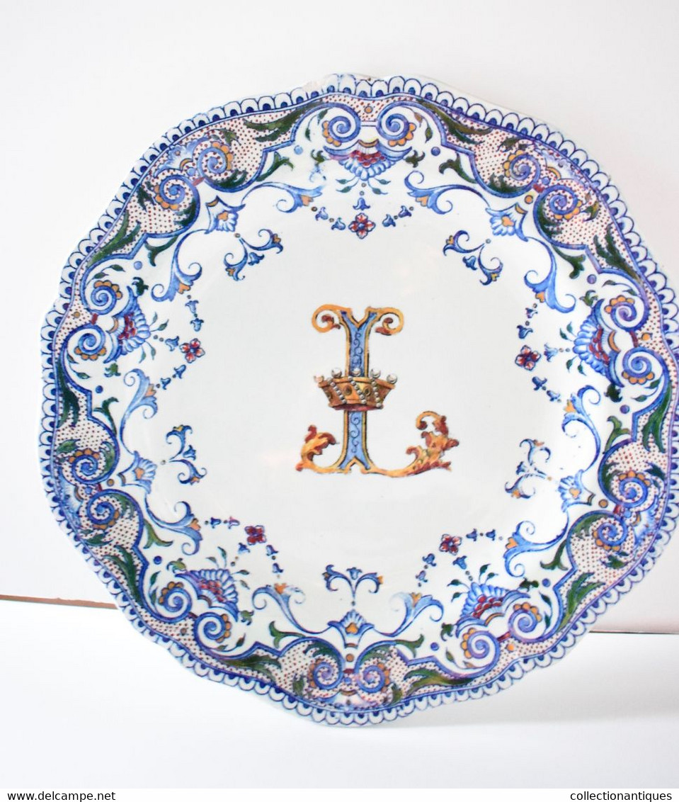 Assiette Monogramme L Avec Couronne De Baron  - Faïence De Gien - Période 1860-1871 - état Parfait - Gien (FRA)