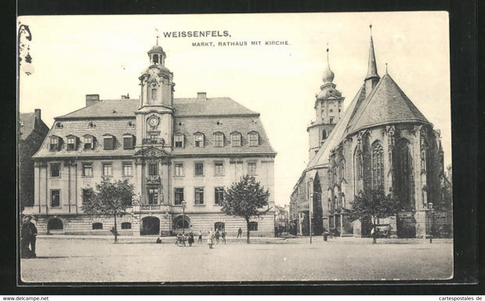 AK Weissenfels, Blick Auf Den Markt Mit Rathaus Und Kirche - Weissenfels