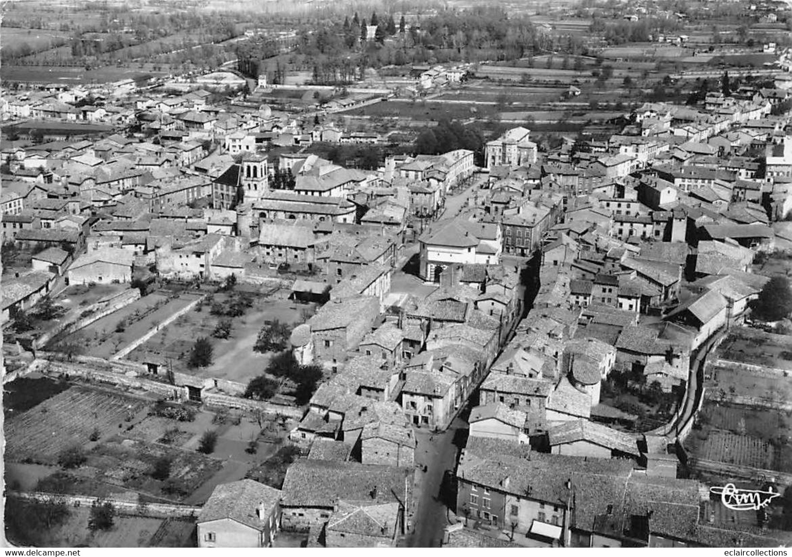 Lezoux         63       Vue Générale Aérienne   10x15 -  1957  -          (voir Scan) - Lezoux