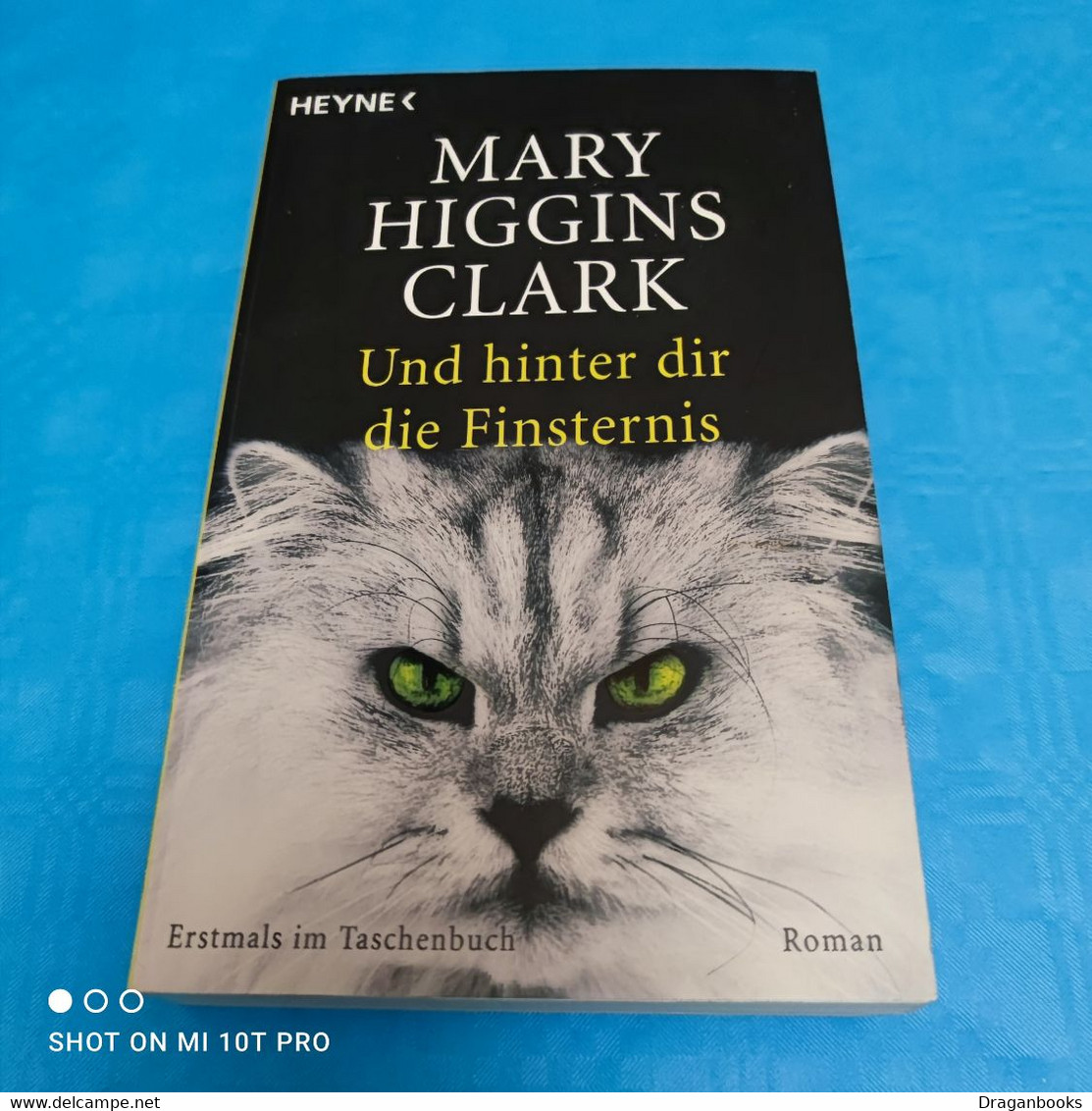 Mary Higgins Clark - Und Hinter Dir Die Finsternis - Gialli