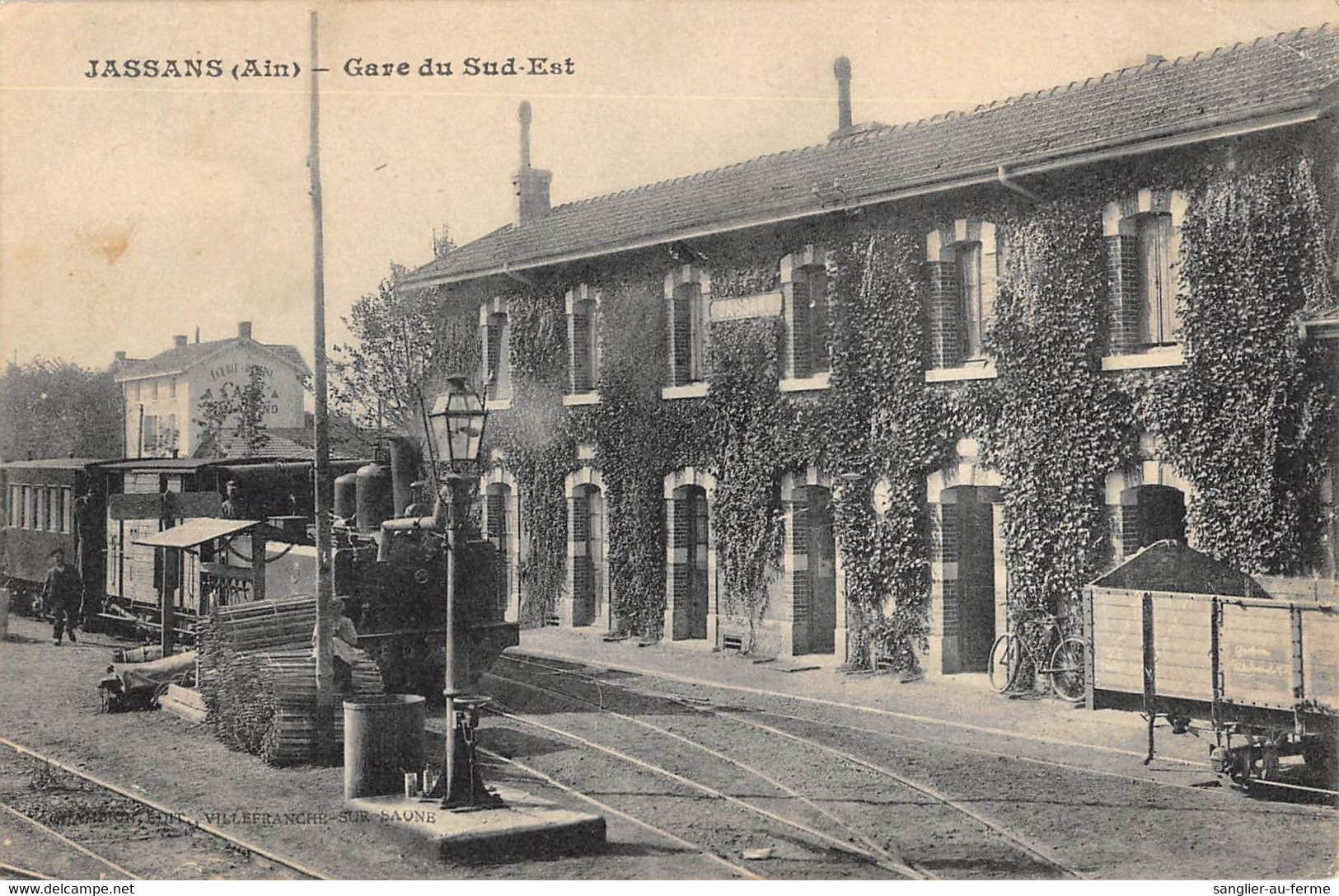 CPA 01 JASSANS GARE DU SUD EST (TRAIN - Ohne Zuordnung