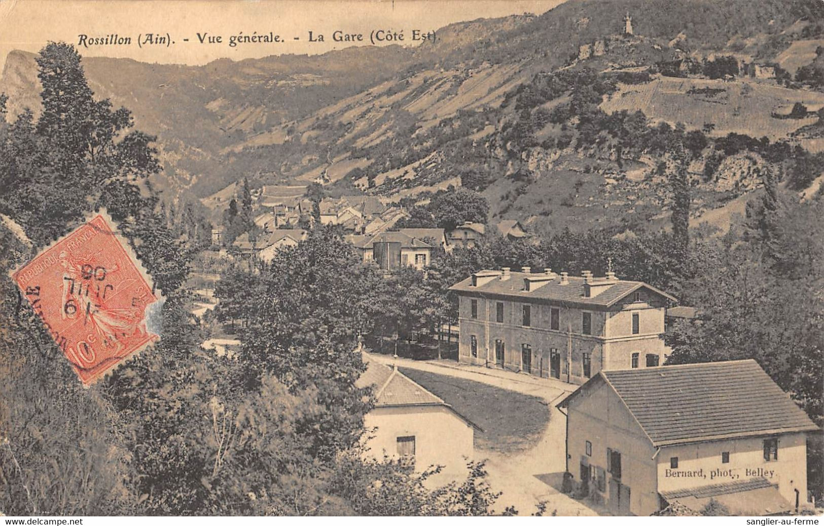 CPA 01 ROUSSILLON VUE GENERALE LA GARE COTE EST - Non Classés