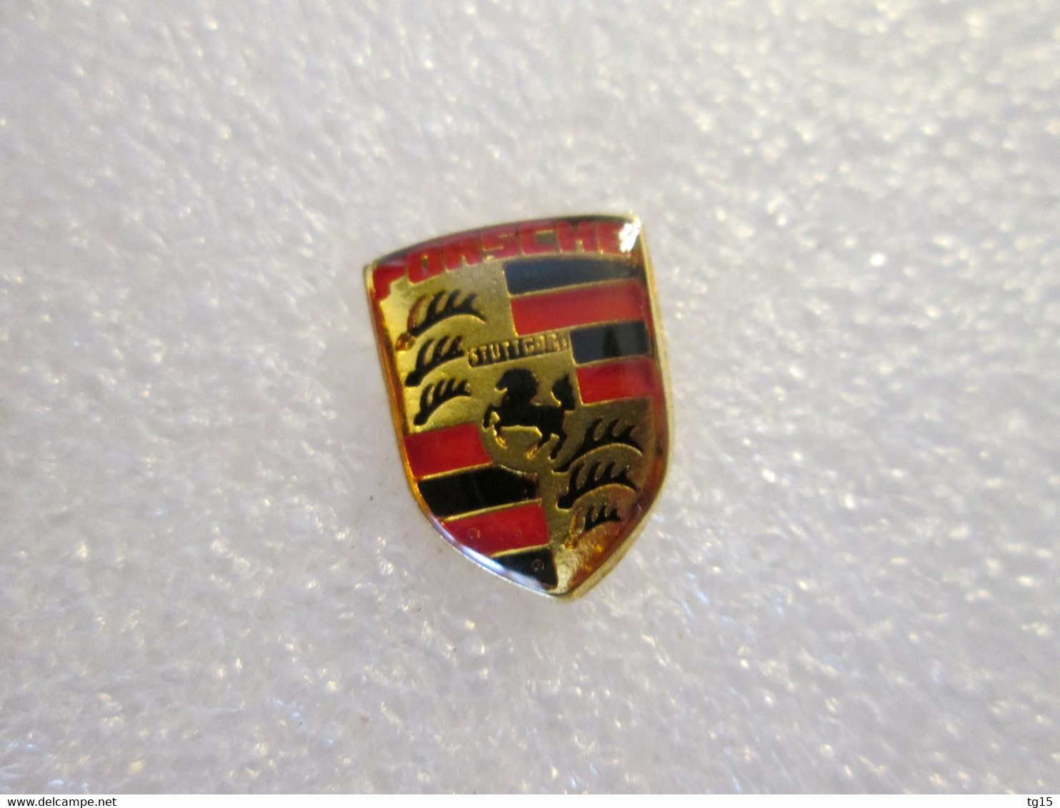 PIN'S    LOGO    PORSCHE - Porsche