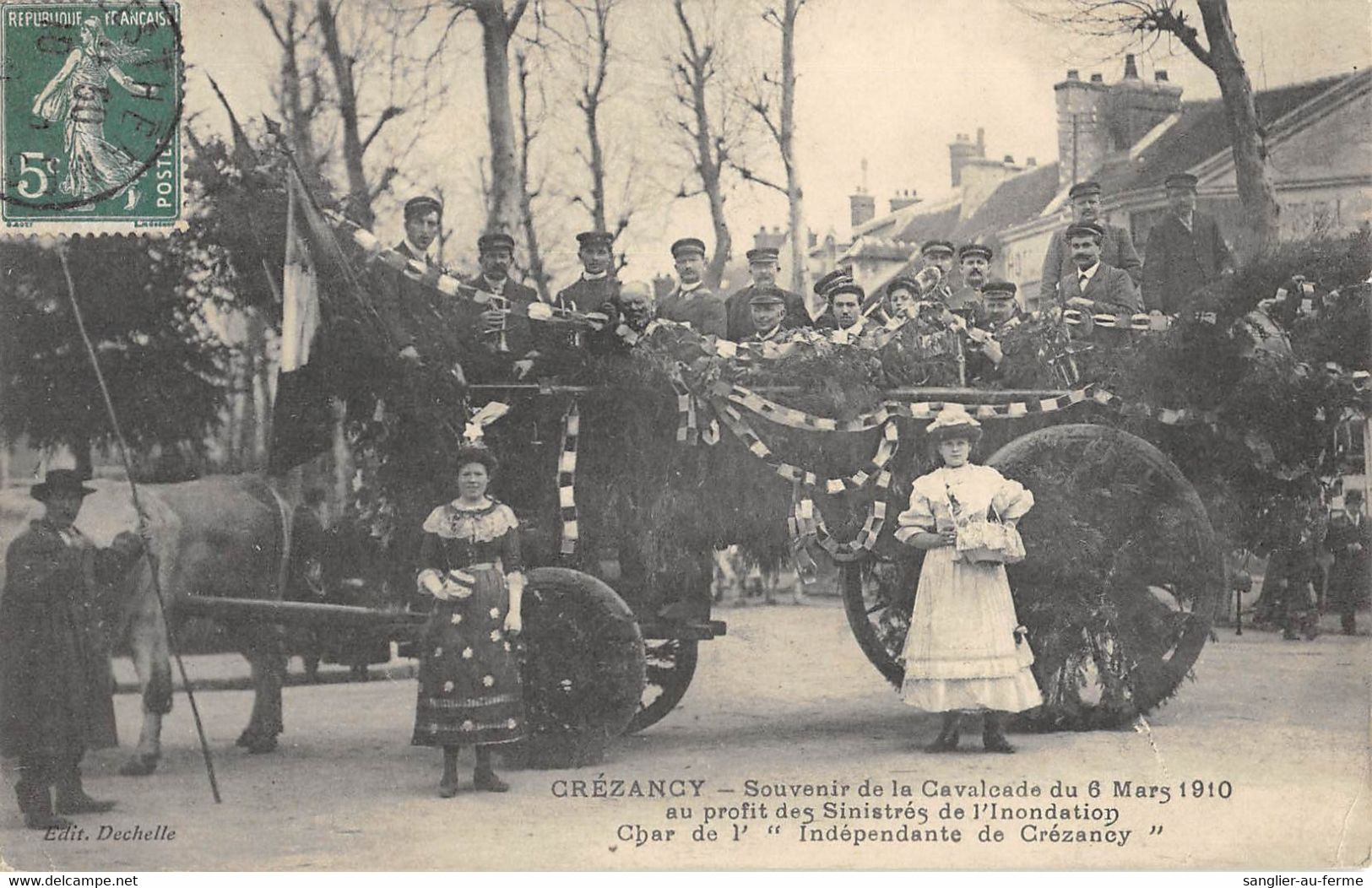 CPA 02 CREZANCY SOUVENIR CAVALCADE 1910 AU PROFIT DES SINISTRES CHAR DE L'INDEPENDANCE - Sonstige & Ohne Zuordnung