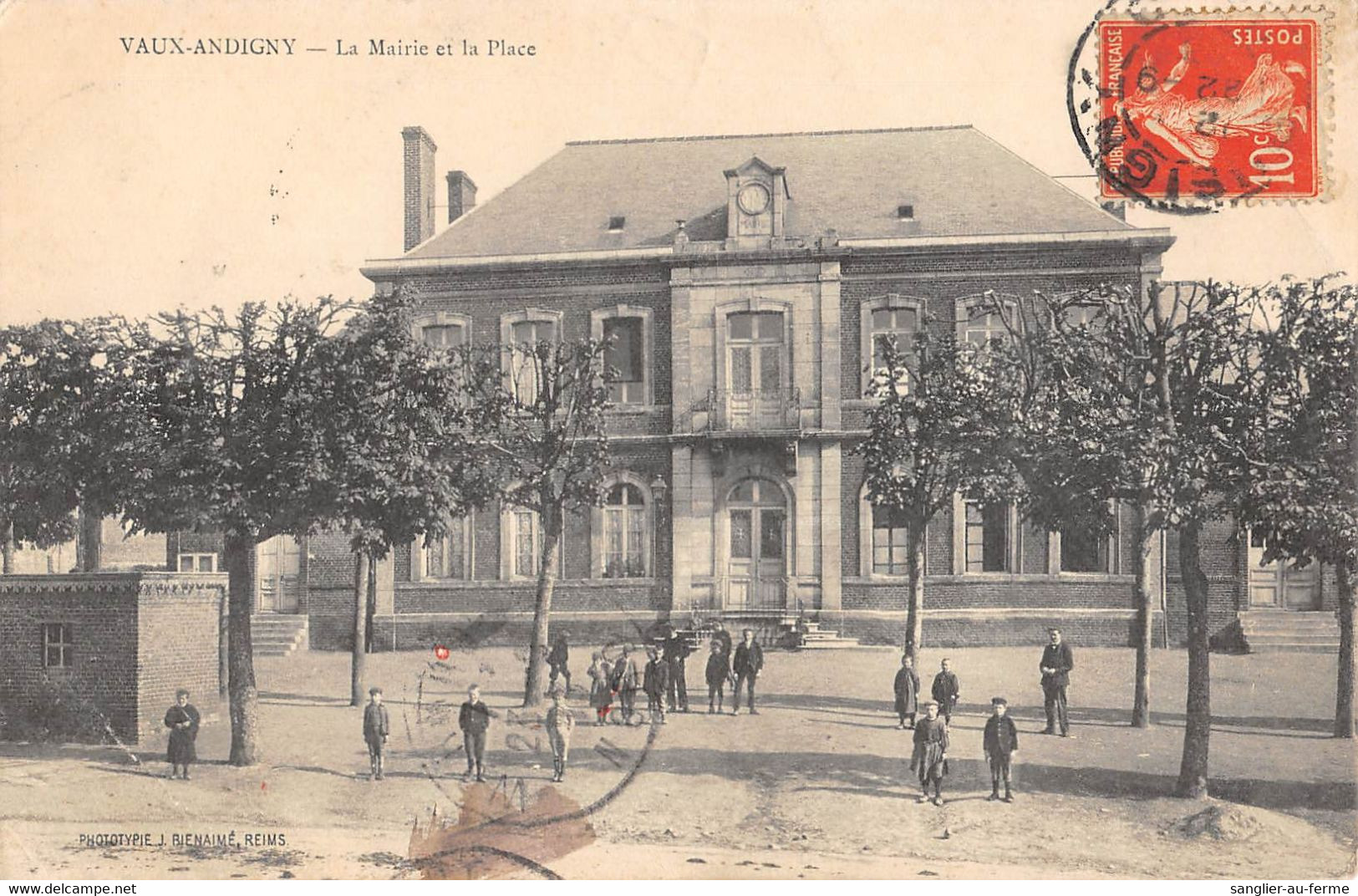 CPA 02 VAUX ANDIGNY MAIRIE ET PLACE - Sonstige & Ohne Zuordnung