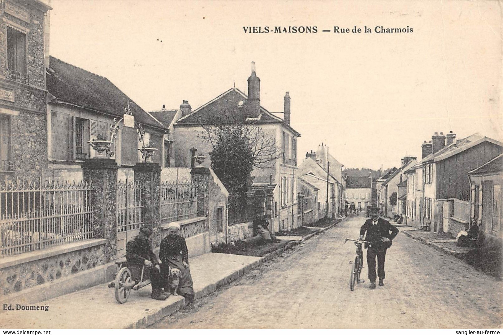 CPA 02 VIELS MAISONS RUE DE LA CHARMOIS - Autres & Non Classés