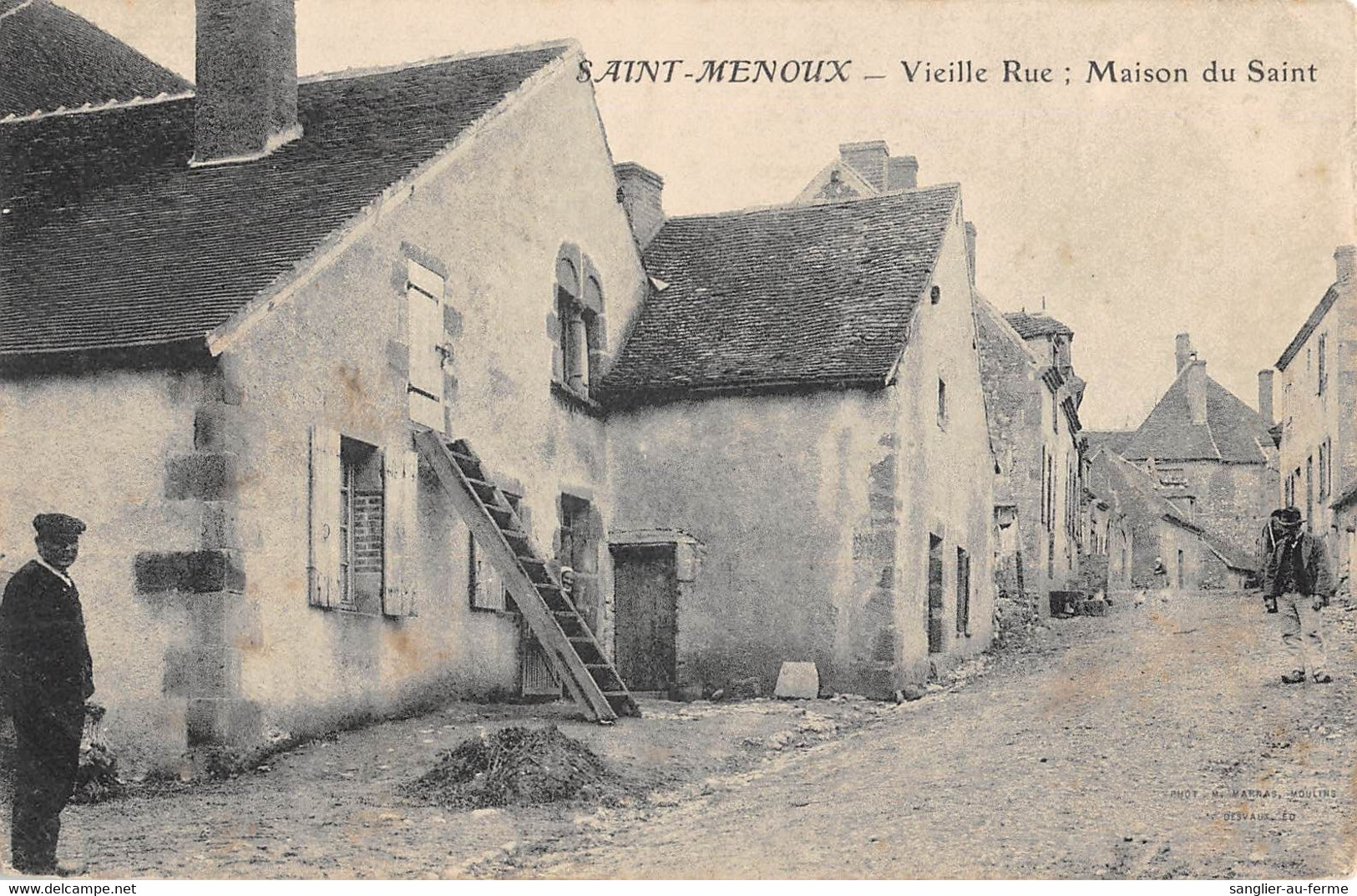 CPA 03 SAINT MENOUX VIEILLE RUE MAISON DU SAINT - Sonstige & Ohne Zuordnung