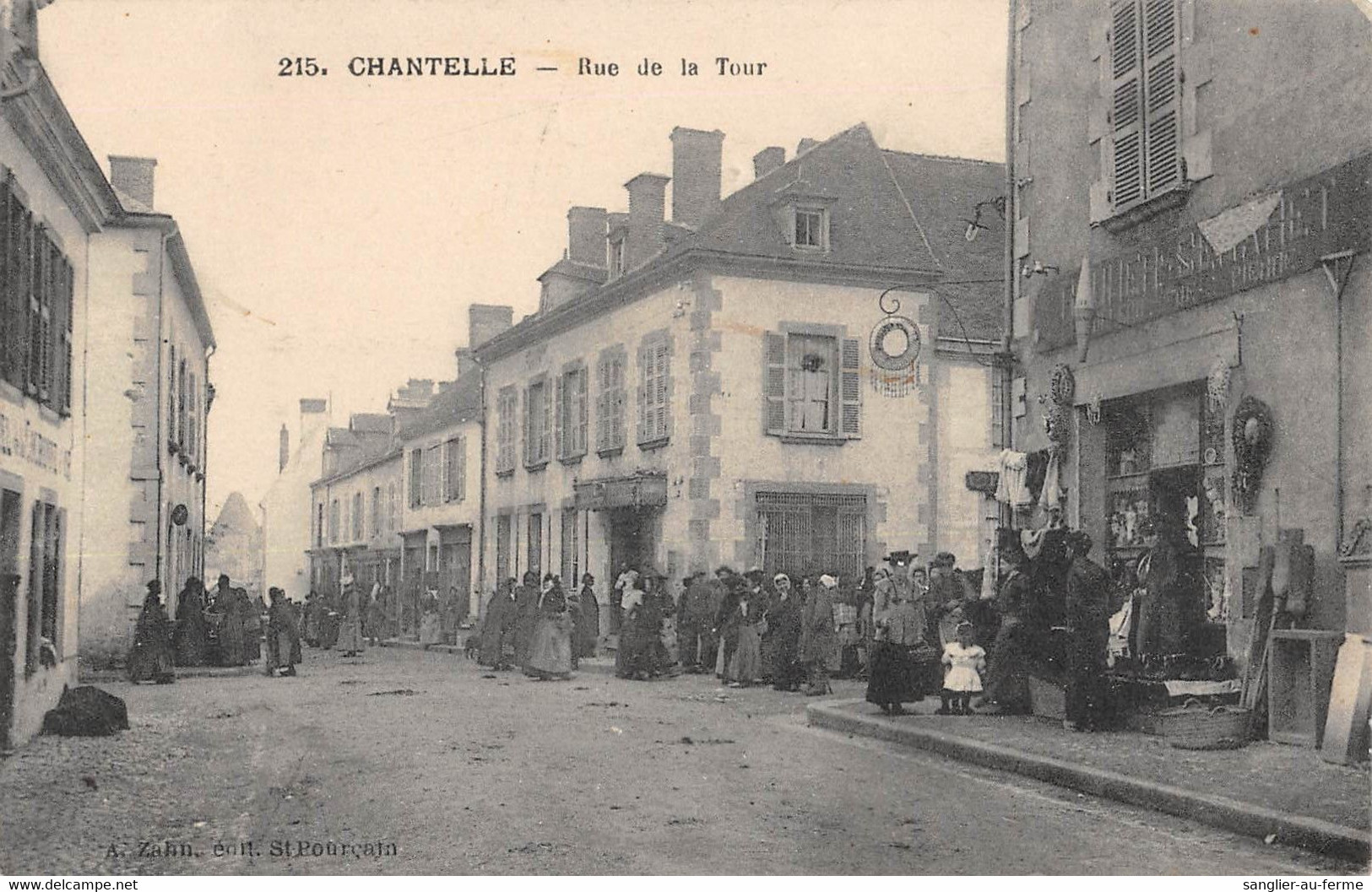 CPA 03 CHANTELLE RUE DE LA TOUR - Autres & Non Classés