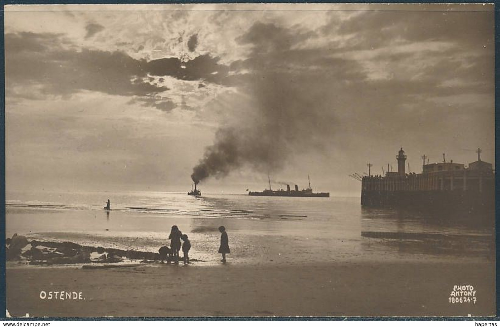 Ostend, North Sea Beach View / Steamer, Animated - Real Photo Postcard - Oostende