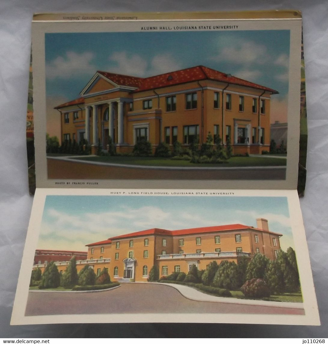 souvenir folder of Louisiana state university and baton rouge c 1937, 18 vues