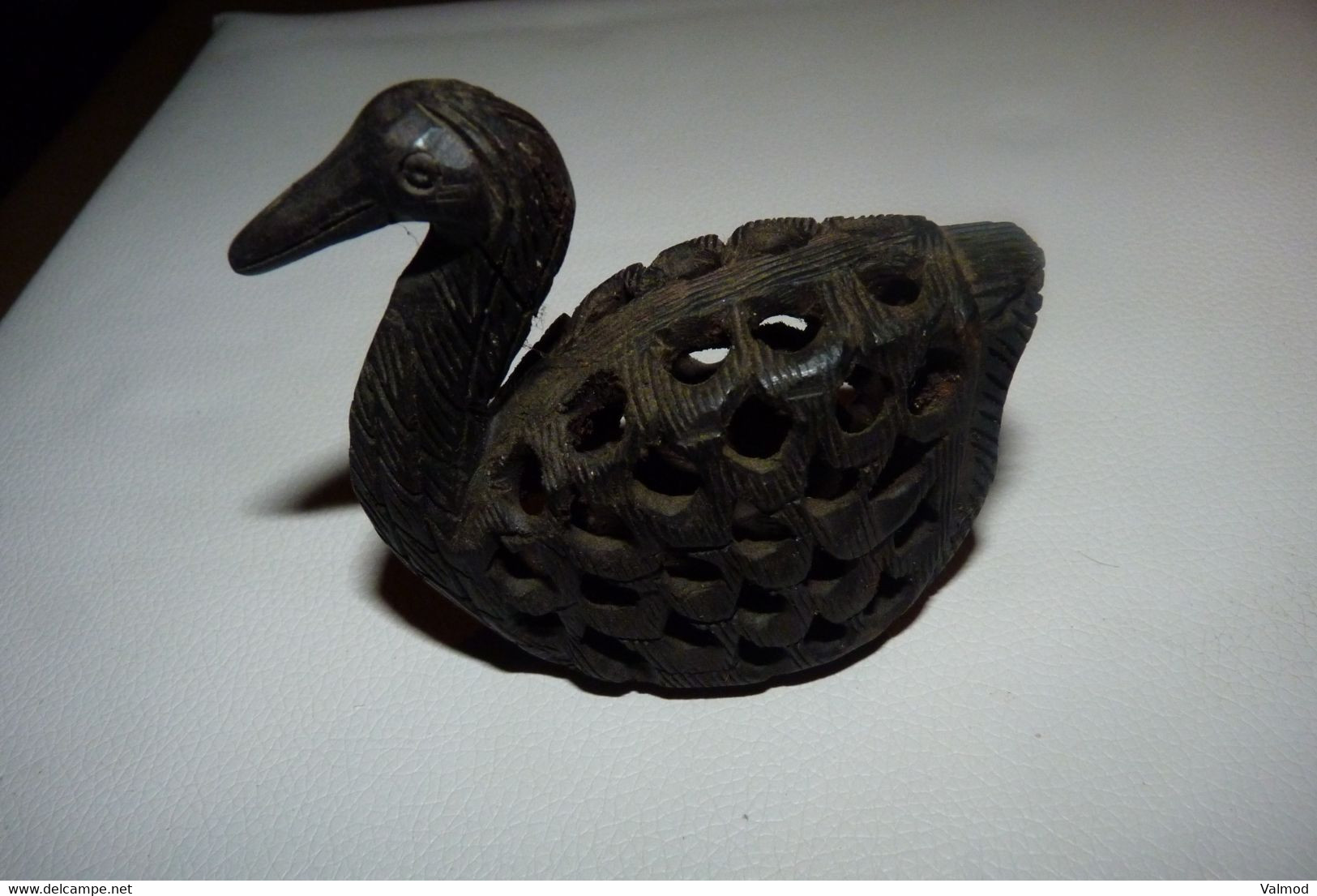 Cigne En Bois Sculpté Et Ajouré ? - Animales