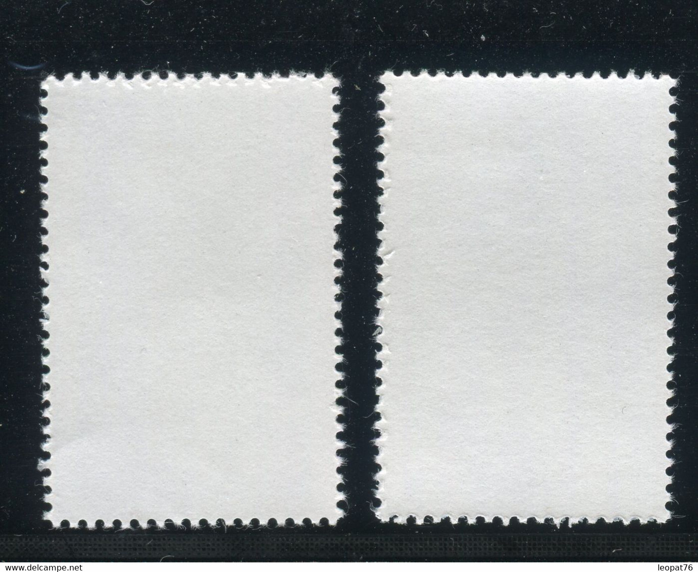 Variété - N° 3592, 1 Bleu + 1 Violet - Neufs ** - V 840 - Unused Stamps