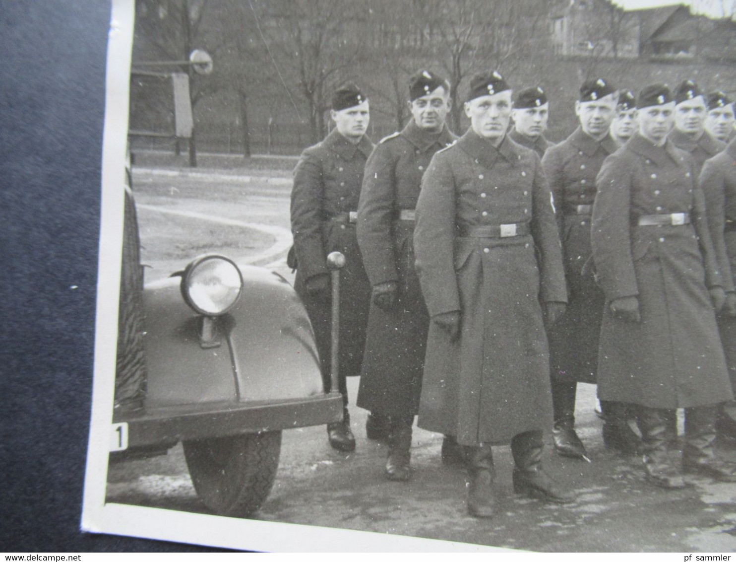 Echtfoto AK 2.WK Soldaten / Truppe Mit 2 LKW / Transporter Foto Barth Luitpold Drogerie Bayreuth - War 1939-45