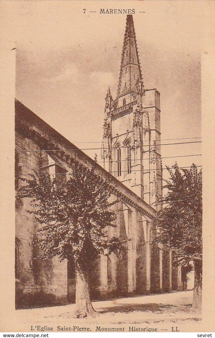 MARENNES. - L'Eglise Saint-Pierre. Monument Historique. Cliché RARE - Marennes