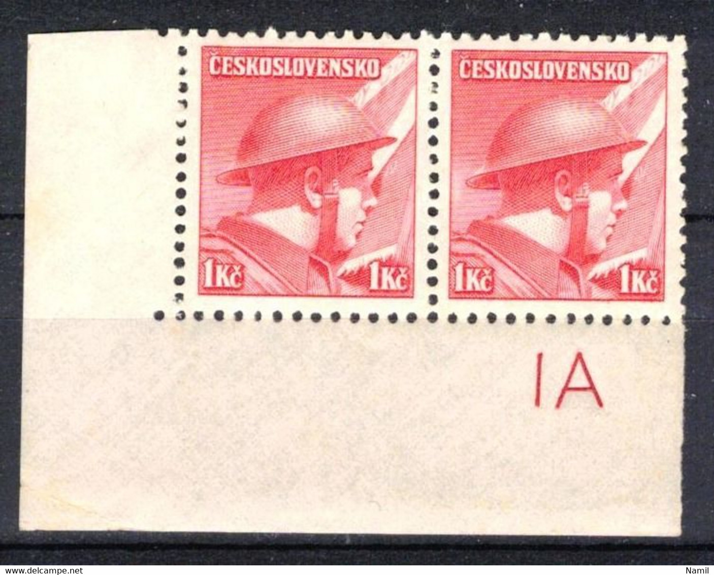 ** Tchécoslovaquie 1945 Mi 447 (Yv 395), (MNH) - Errors, Freaks & Oddities (EFO)