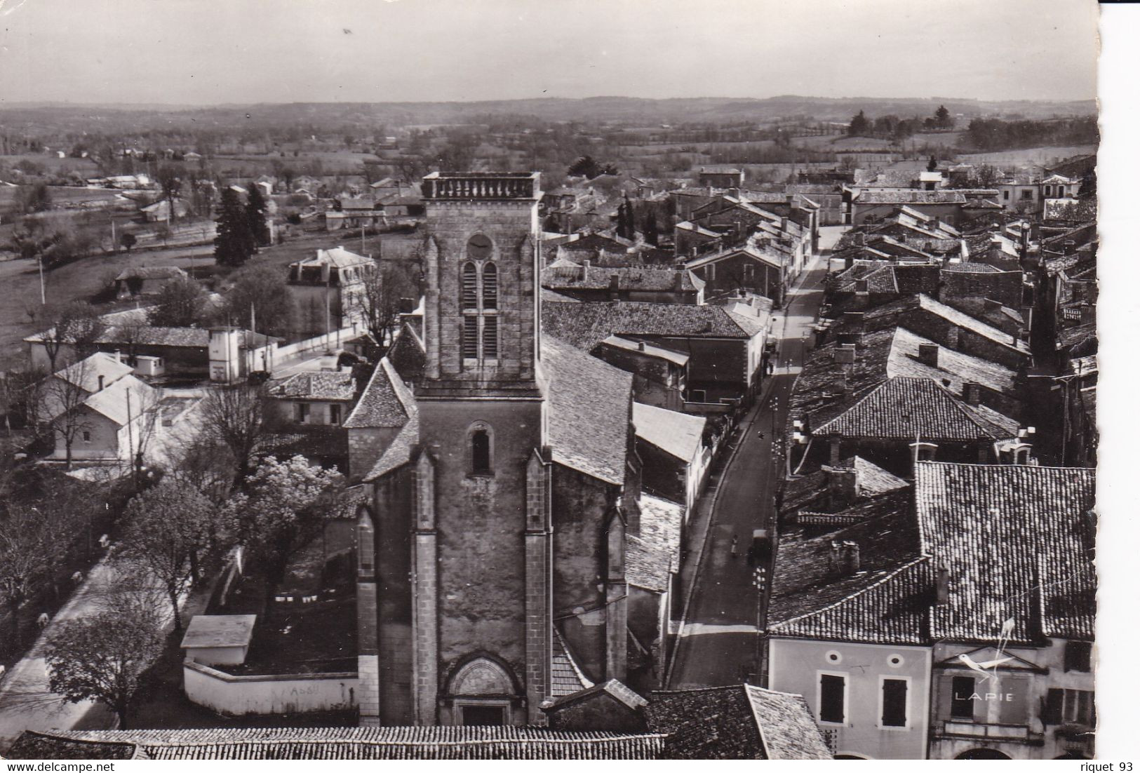 EN AVION AU DESSUS DE ... - CASTILLONNES - L'Eglise Et Vue Panoramique - Other & Unclassified