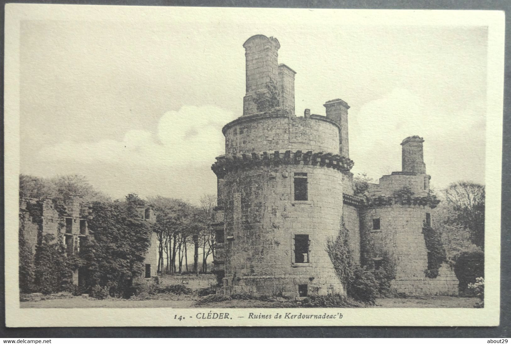 CPA 29 CLEDER - Ruines De Kerdournadeac'h - Collection Cautour 14 - Réf. B 95 - Cléder