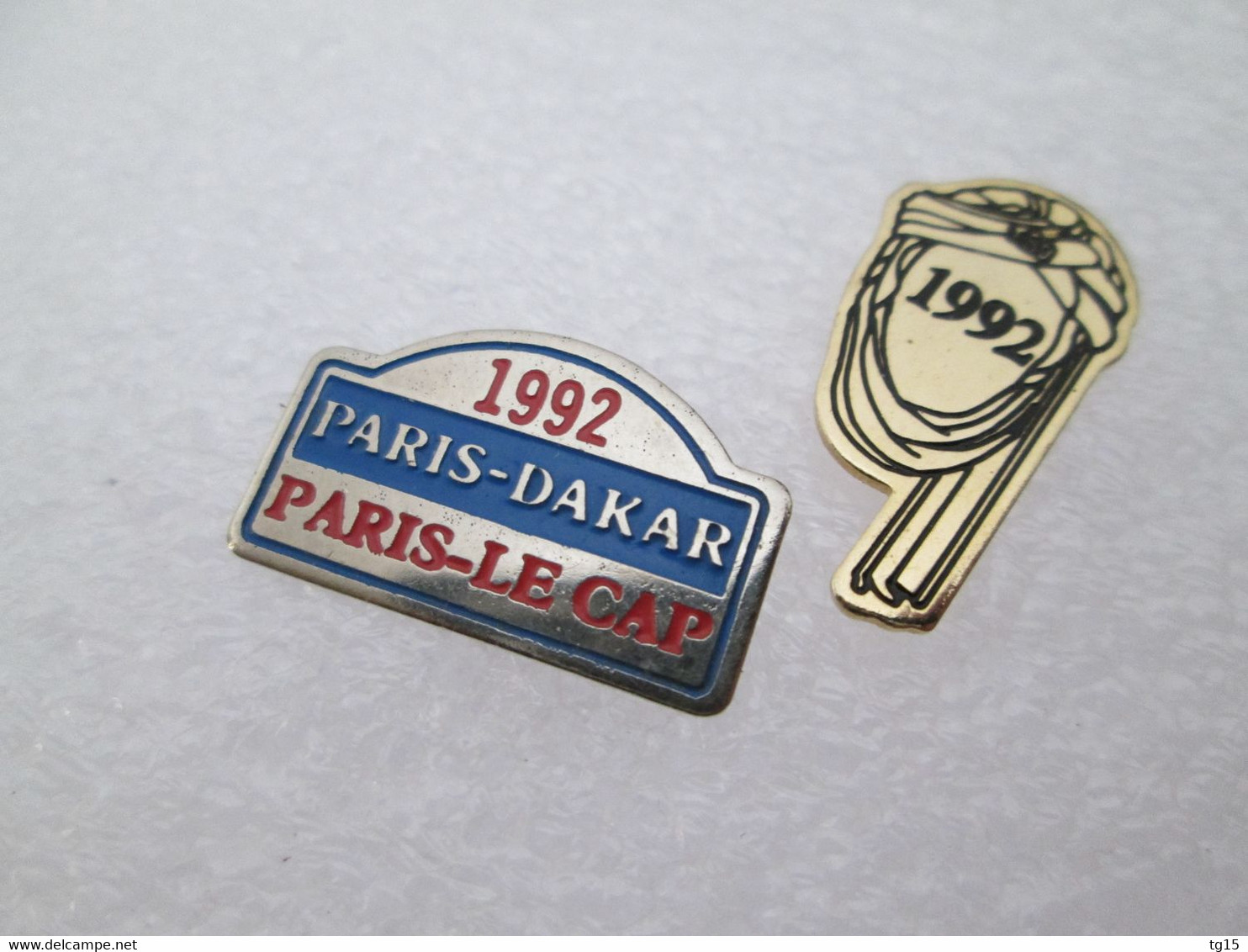 PIN'S   Lot 2  PARIS DAKAR   1992 - Rallye