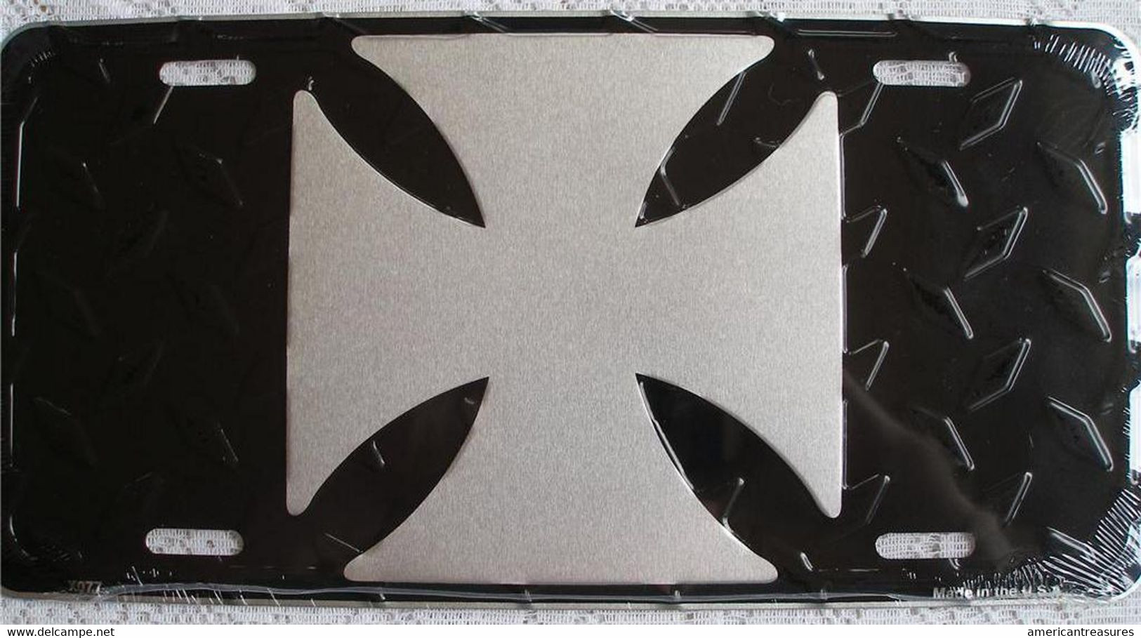 USA Famous Metal (tin) License Plate 'Maltese Cross' - Special US Edition - New - Plaques En Tôle (après 1960)