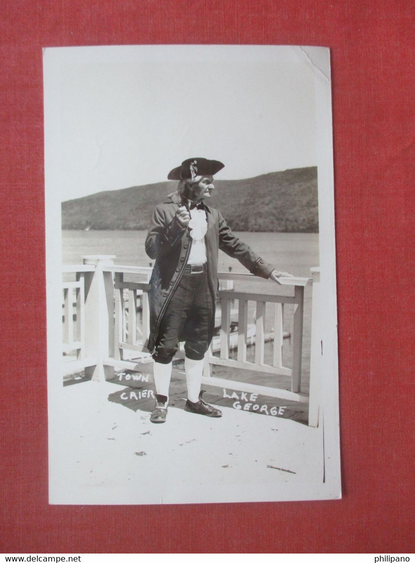 RPPPC   Town Crier     Lake George  New York > Lake George     Ref  4948 - Lake George