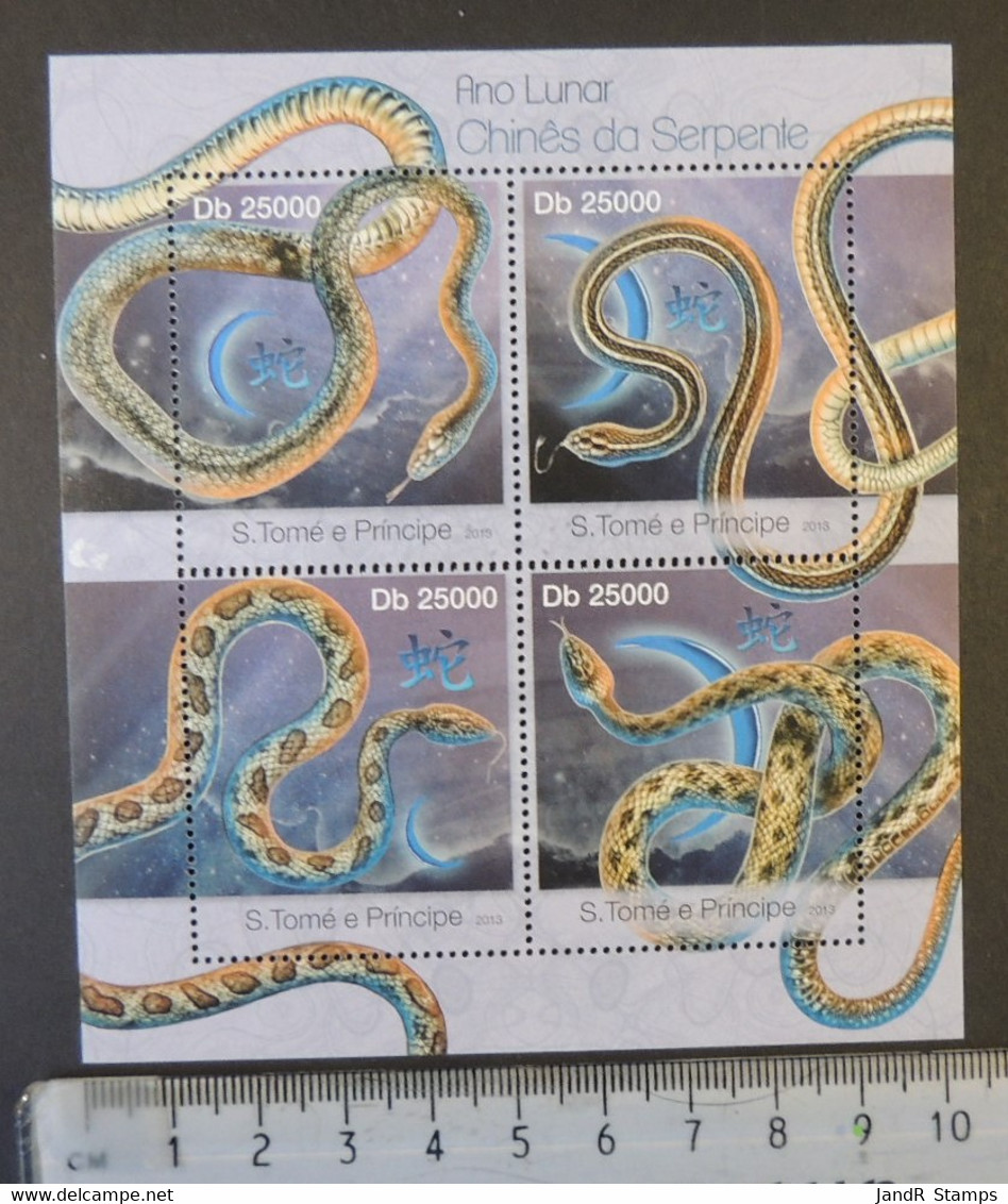 St Thomas 2013 Lunar New Year Snake Serpent Reptiles Chinese M/sheet Mnh - Full Sheets & Multiples