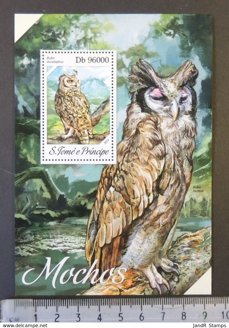 St Thomas 2013 Owls Birds Of Prey S/sheet Mnh - Ganze Bögen