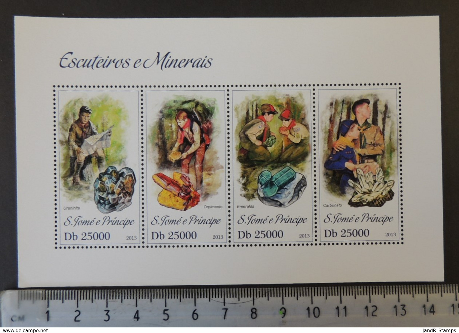 St Thomas 2013 Scouts Minerals Children Emerald Carbonite M/sheet Mnh - Full Sheets & Multiples