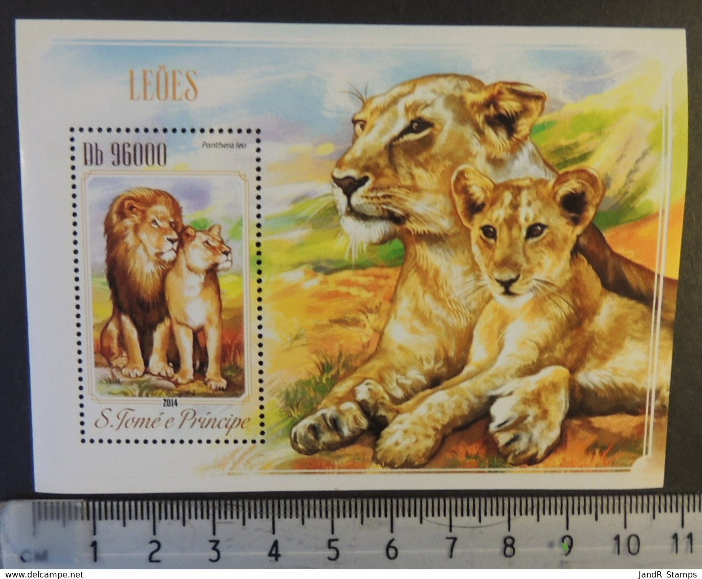 St Thomas 2014 Lions Big Cats Animals S/sheet Mnh - Feuilles Complètes Et Multiples