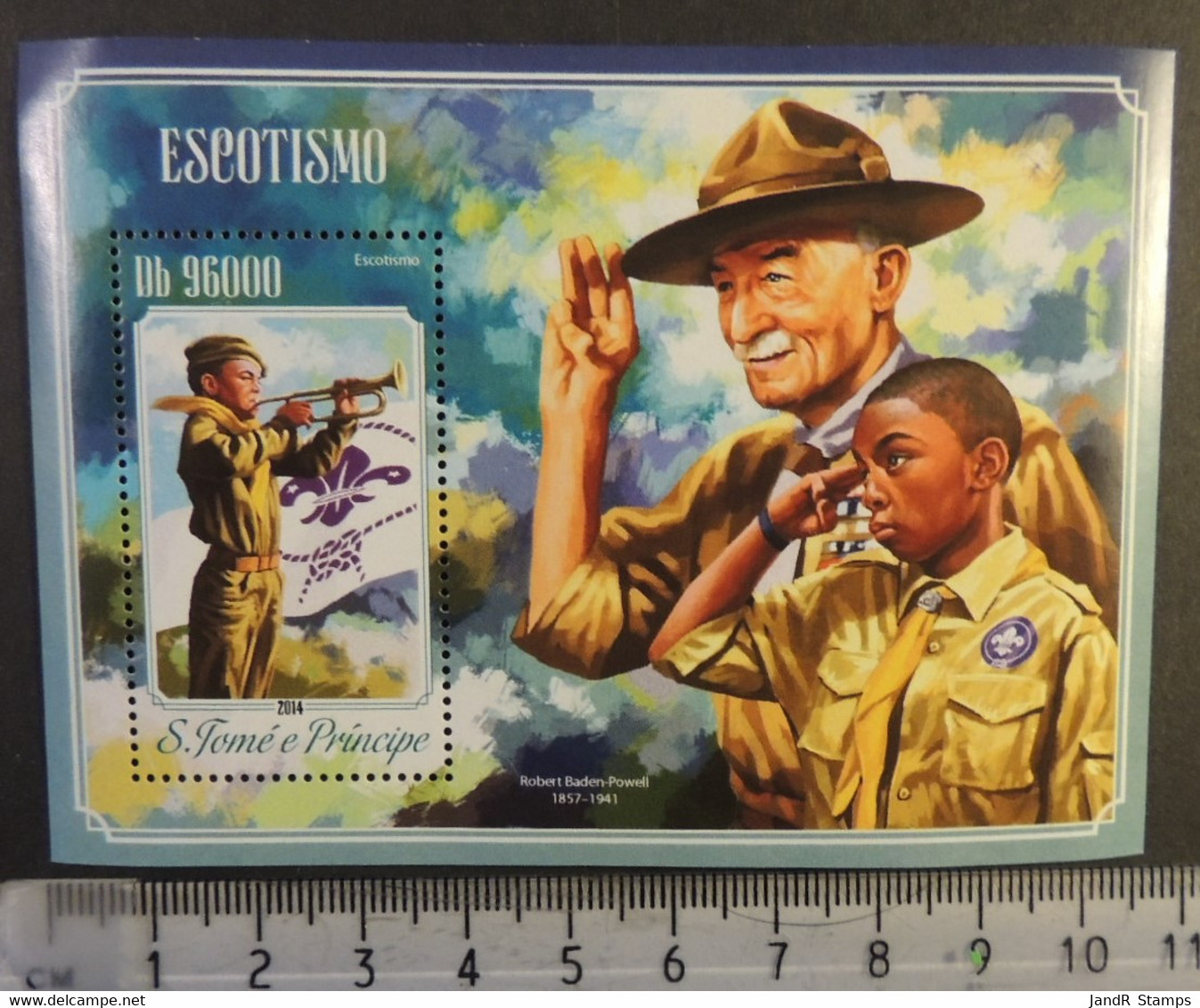 St Thomas 2014 Scouts Children Baden Powell S/sheet Mnh - Feuilles Complètes Et Multiples