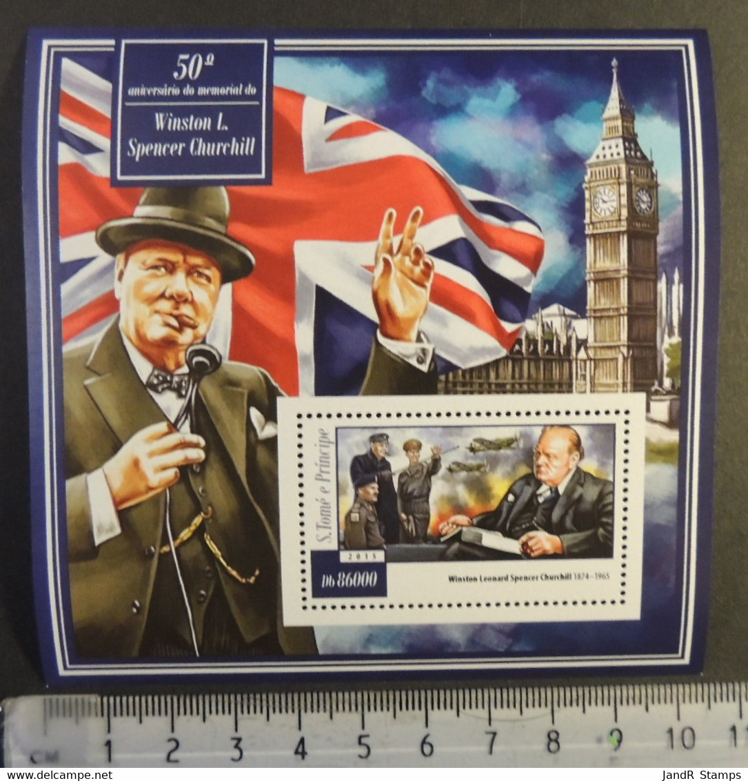 St Thomas 2015 Winston Churchill Smoking Big Ben Flags Ww1 Ww2 Militaria S/sheet Mnh - Full Sheets & Multiples