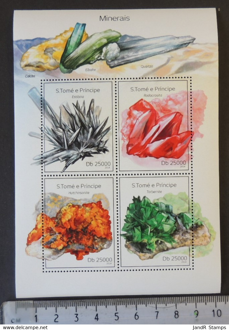 St Thomas 2014 Minerals M/sheet Mnh #2 - Feuilles Complètes Et Multiples