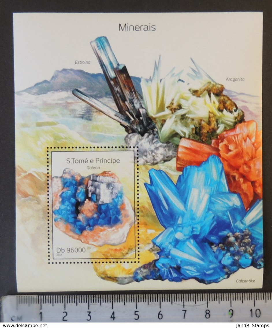 St Thomas 2014 Minerals S/sheet Mnh #2 - Full Sheets & Multiples