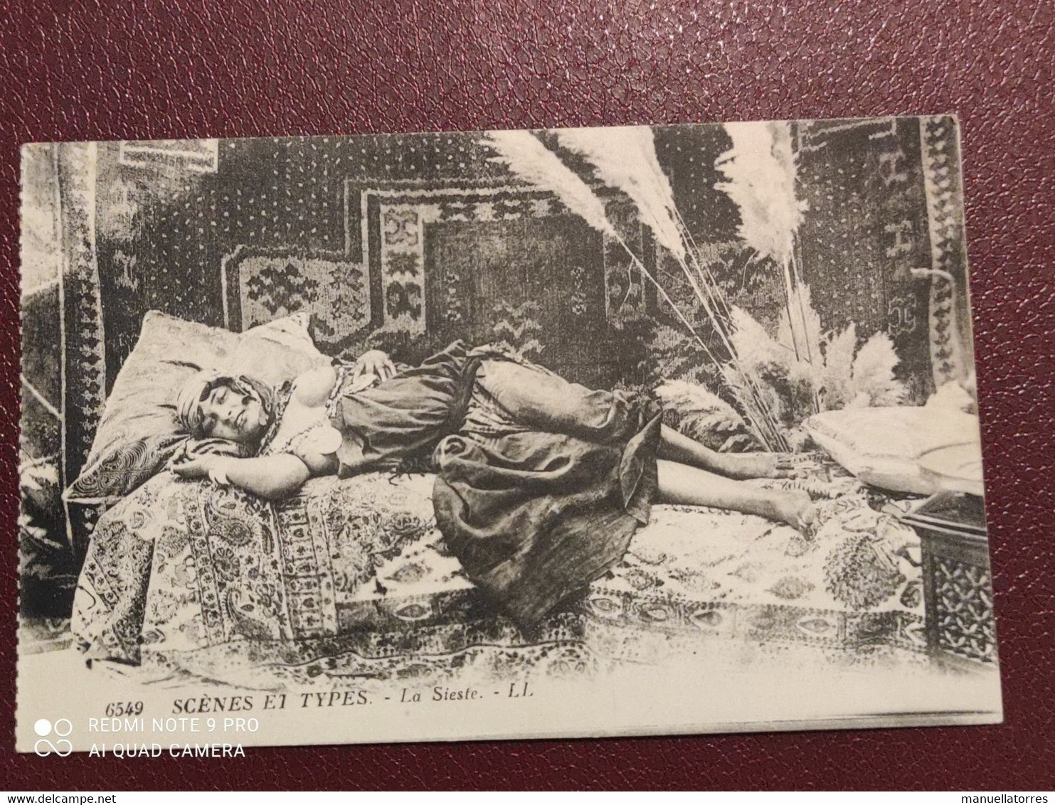 Ancienne Carte Postale  - Scénes Et Types - Femme Seins Nus -  La Sieste - Tunisia