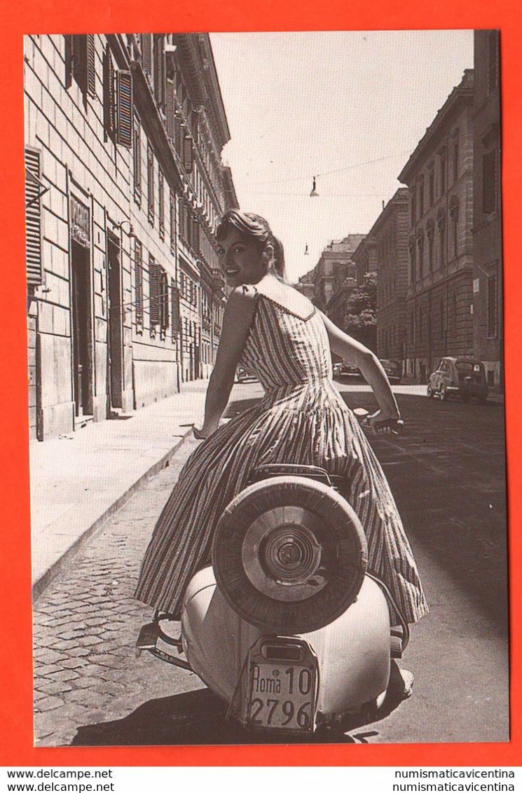 VESPA Scooter Moto Motorcycles Motorbike Serie Piaggio Postcards Rossana Galli Actress - Motorbikes