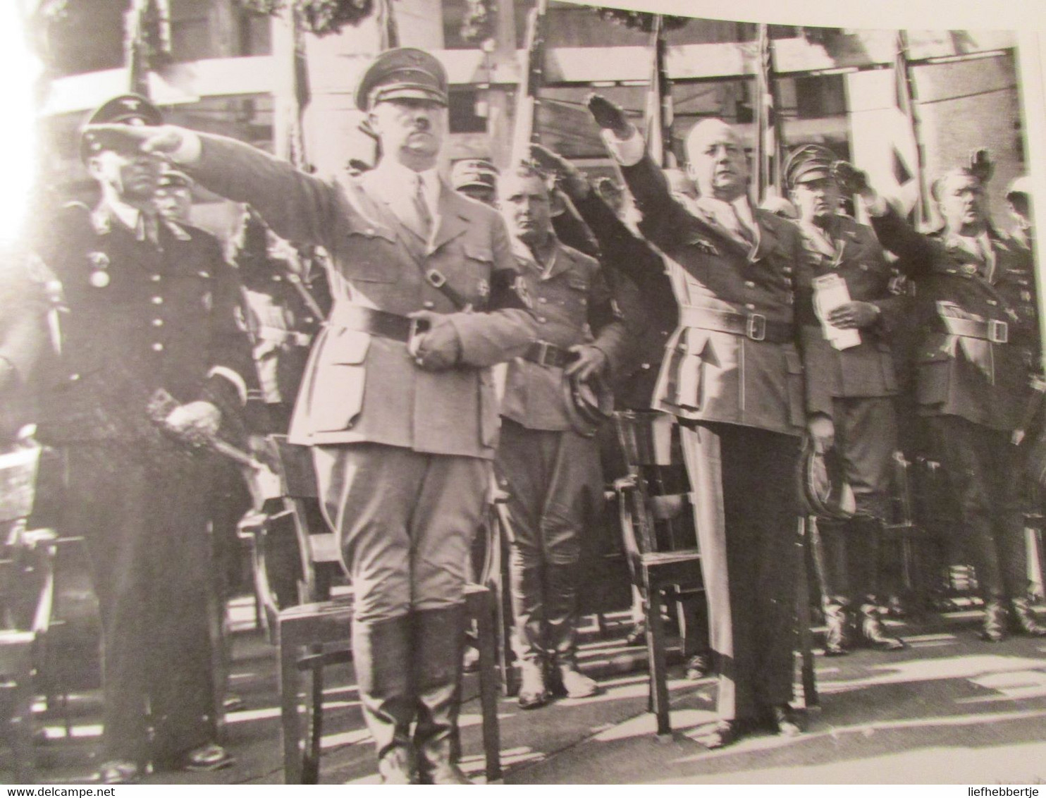 Hitlers Handlangers - Door H. Van Capelle En P. Van De Bovenkamp - 1991 - Hitler - WO II - Tweede Wereldoorlog - Oorlog 1939-45