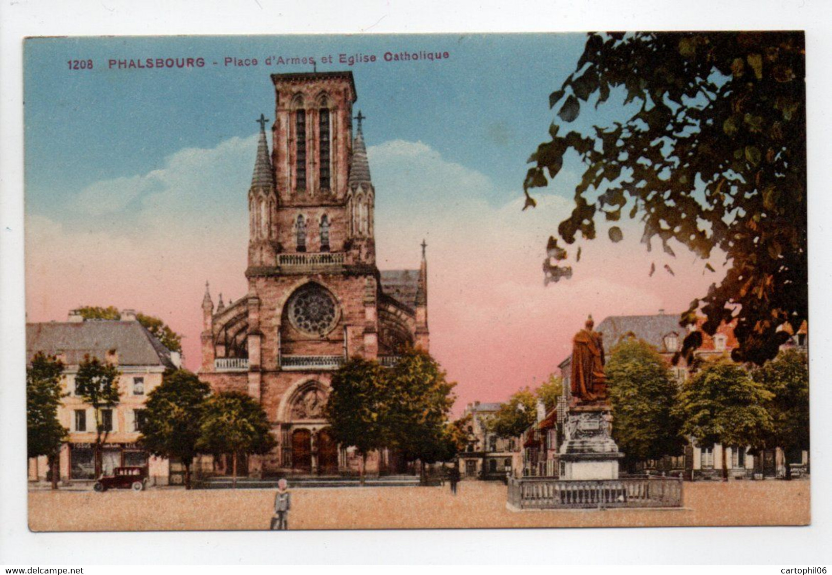 - CPA PHALSBOURG (57) - Place D'Armes Et Eglise Catholique - Edition Knecht 1208 - - Phalsbourg