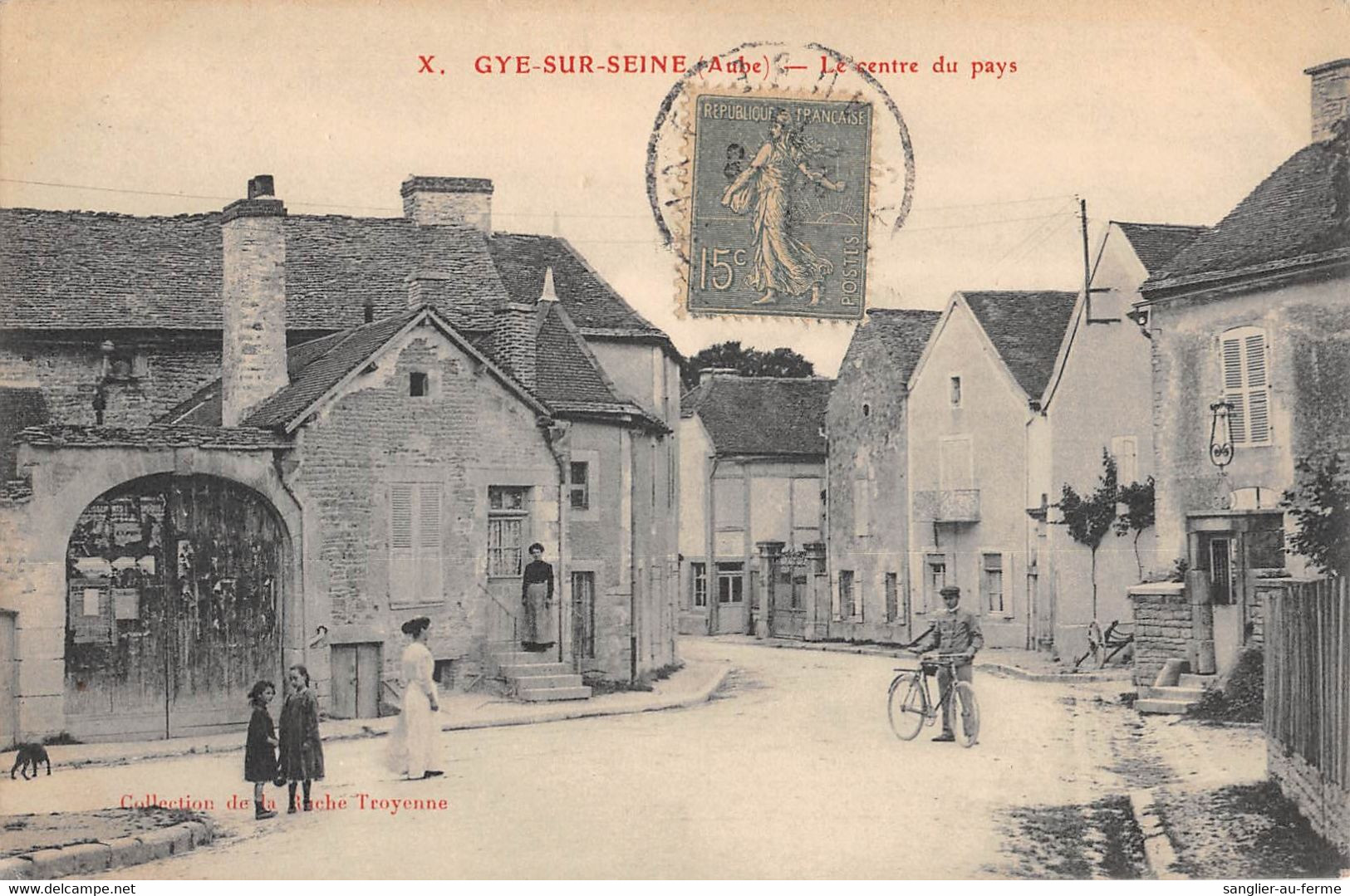 CPA 10 GYE SUR SEINE LE CENTRE DU PAYS (cpa Rare - Andere & Zonder Classificatie