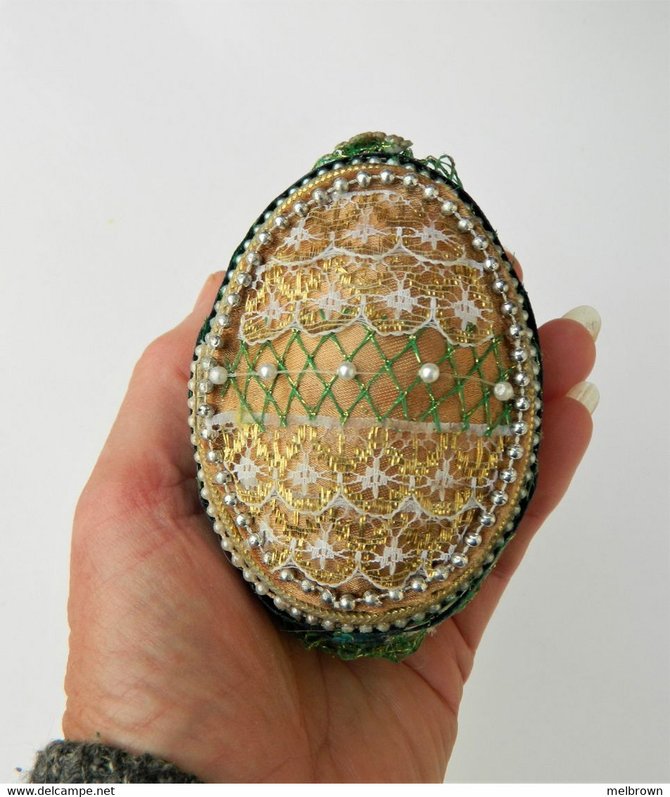 Hand Decorated Green And Gold Goose Egg Trinket Box - Eier