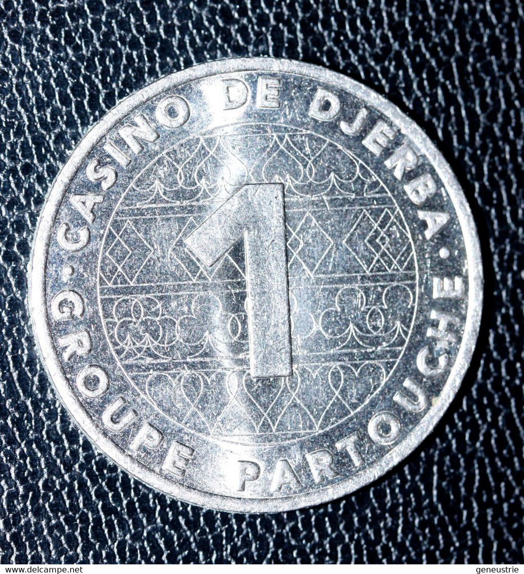 Jeton De Casino Tunisien "1 / Casino De Djerba / Hotels Casinos Groupe Partouche" Casino Token - Casino