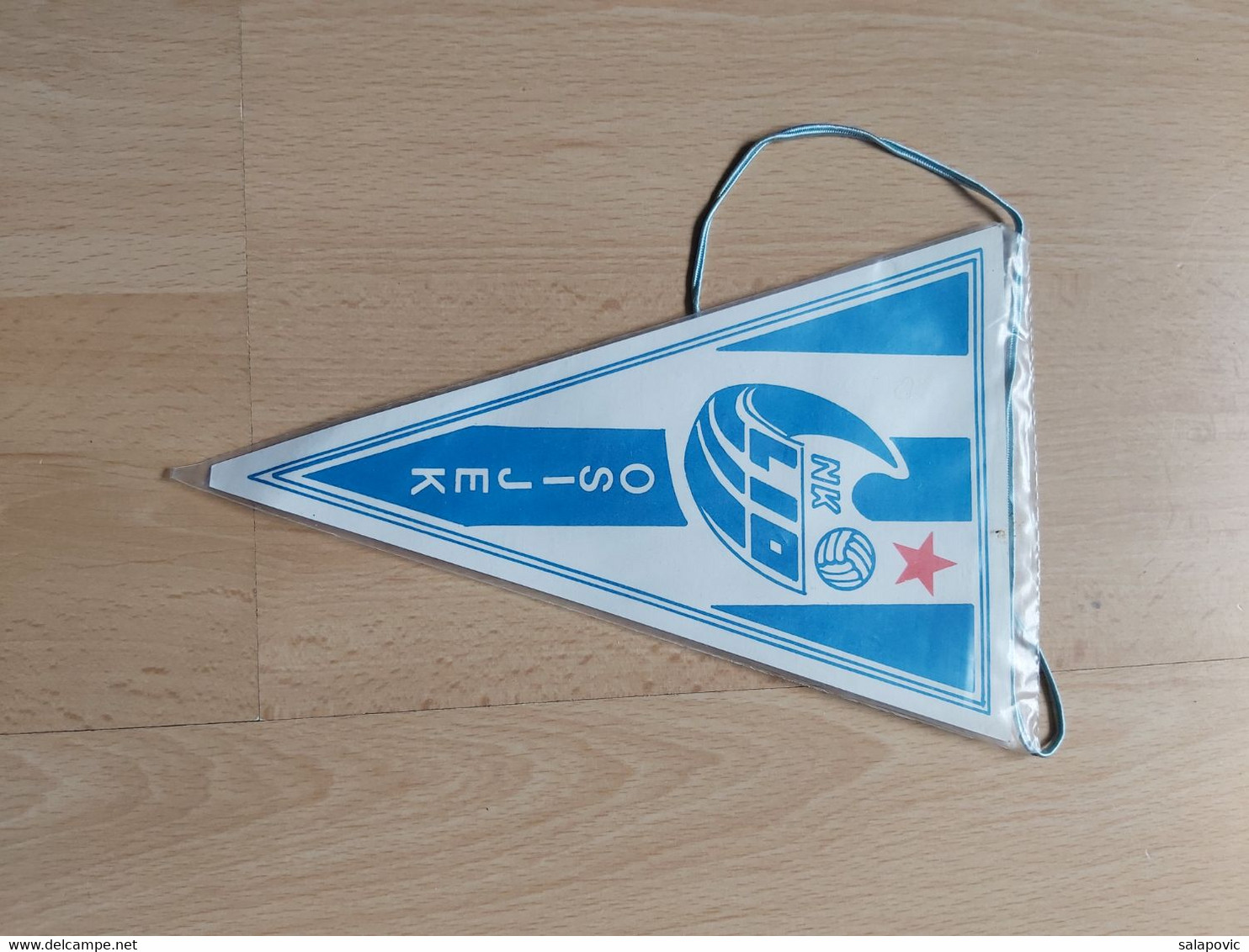 NK LIO OSIJEK, CROATIA, FOOTBALL CLUB, CALCIO OLD PENNANT - Abbigliamento, Souvenirs & Varie