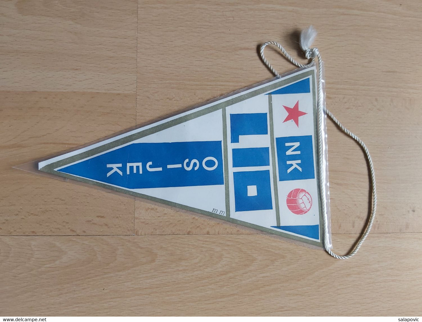 NK LIO OSIJEK, CROATIA, FOOTBALL CLUB, CALCIO OLD PENNANT - Bekleidung, Souvenirs Und Sonstige