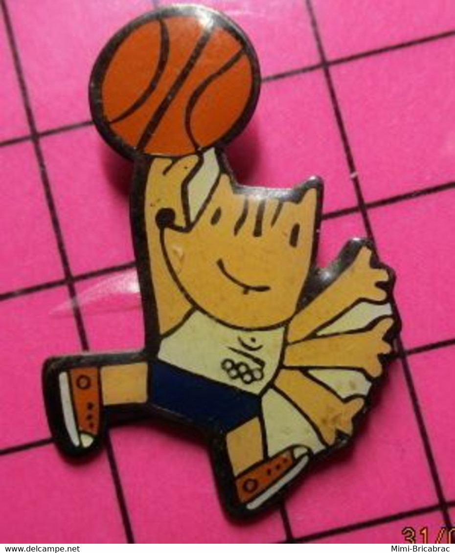 912b Pin's Pins / Beau & Rare / THEME : JEUX OLYMPIQUES / BARCELONA 1992 BASKET-BALL MASCOTTE - Olympische Spelen