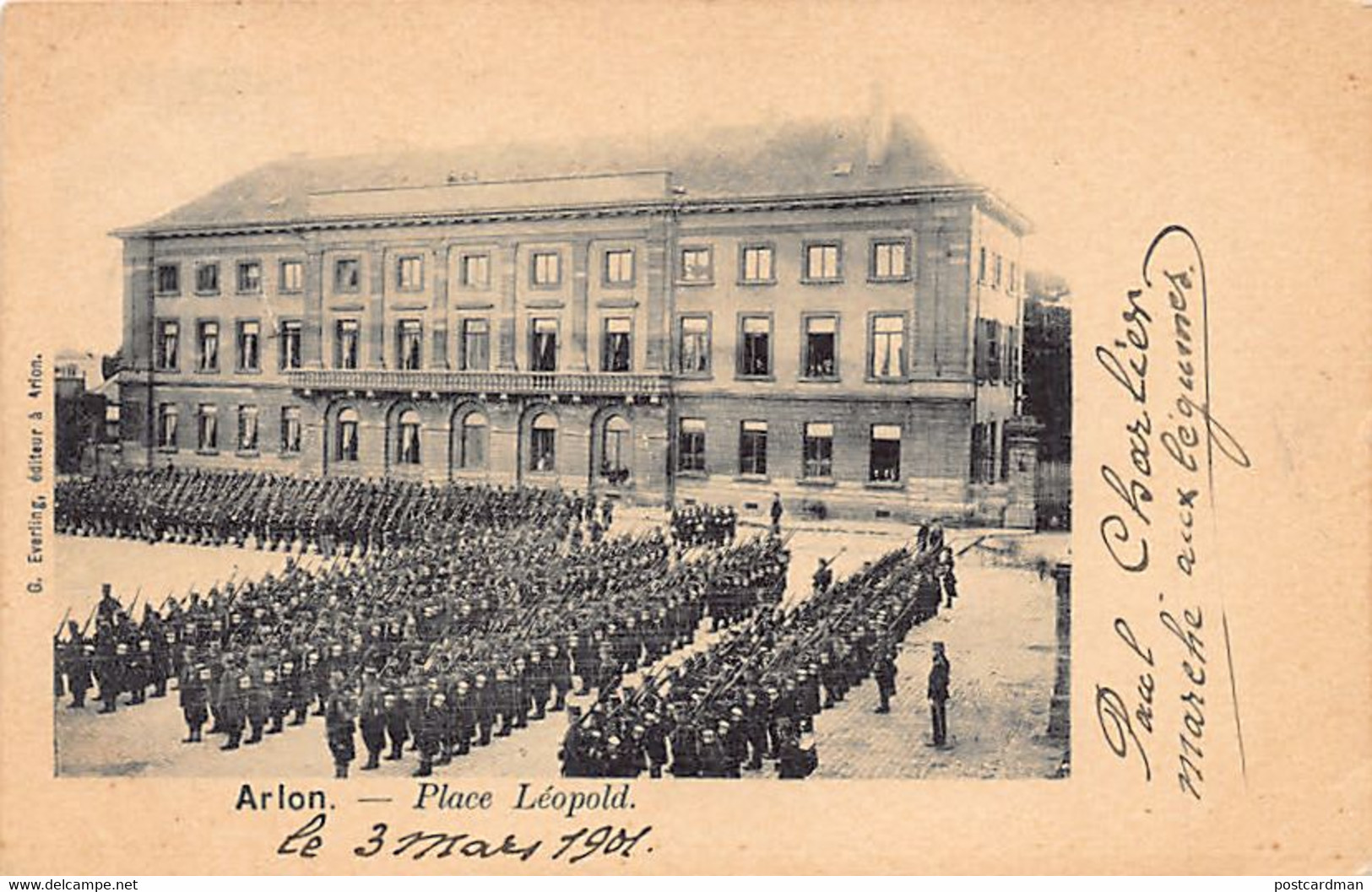 ARLON (Lux.) Parade Militaire Place Léopold - Arlon