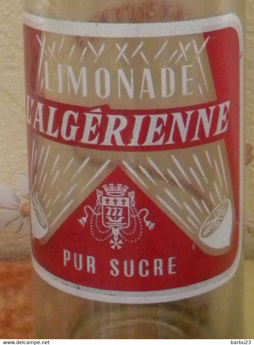 Ancienne Bouteille 1 Litre De Limonade L'algerienne - Soda