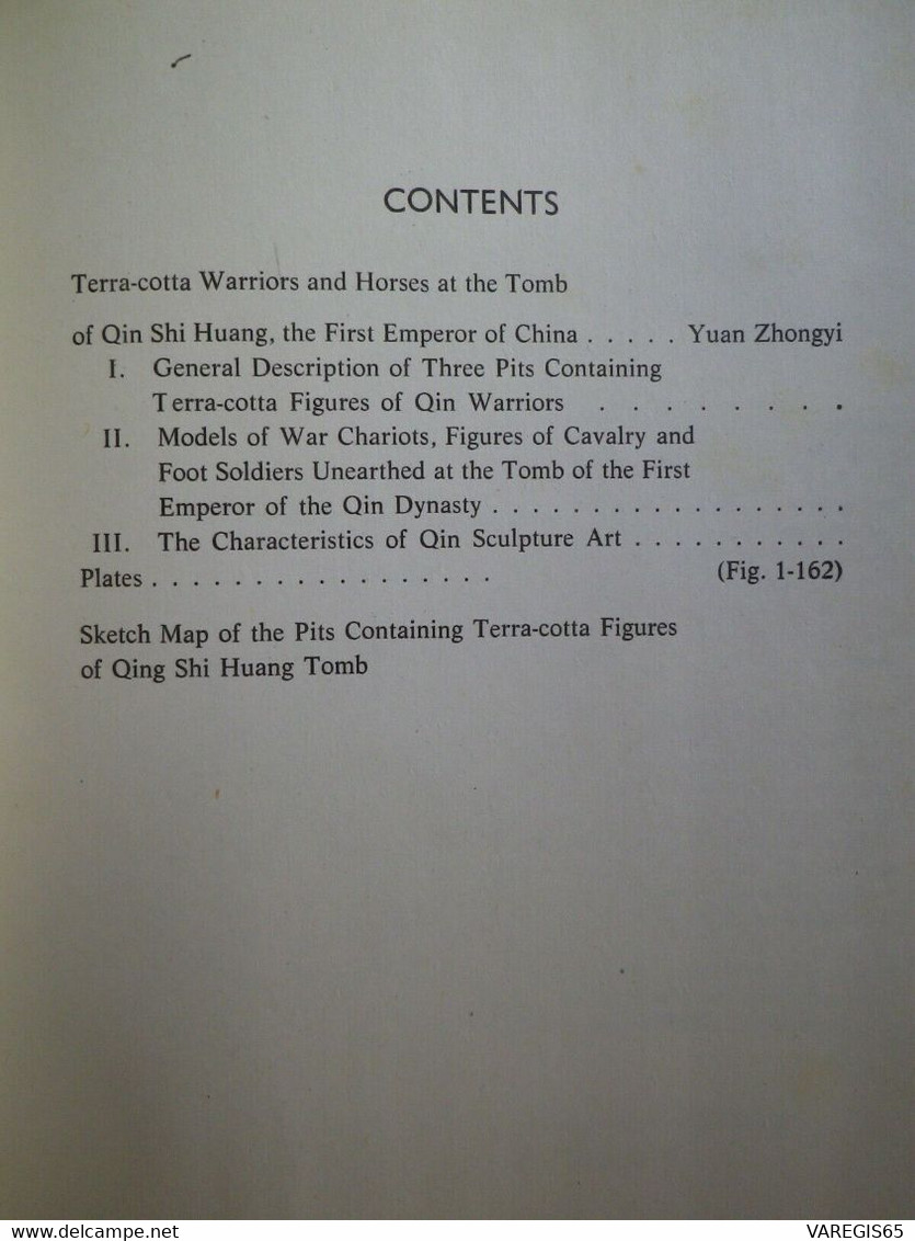 TERRA COTTA WARRIORS HORSES TOMB QIN SHI HUANG - 1987 CULTURAL RELICS -  EN ANGLAIS - SUPERBES ILLUSTRATIONS